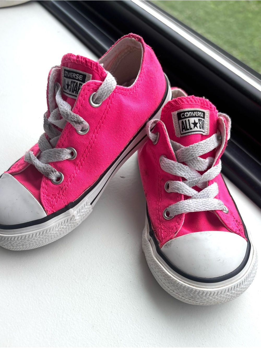 Converse Kids Hot Pink Low Top Sneakers